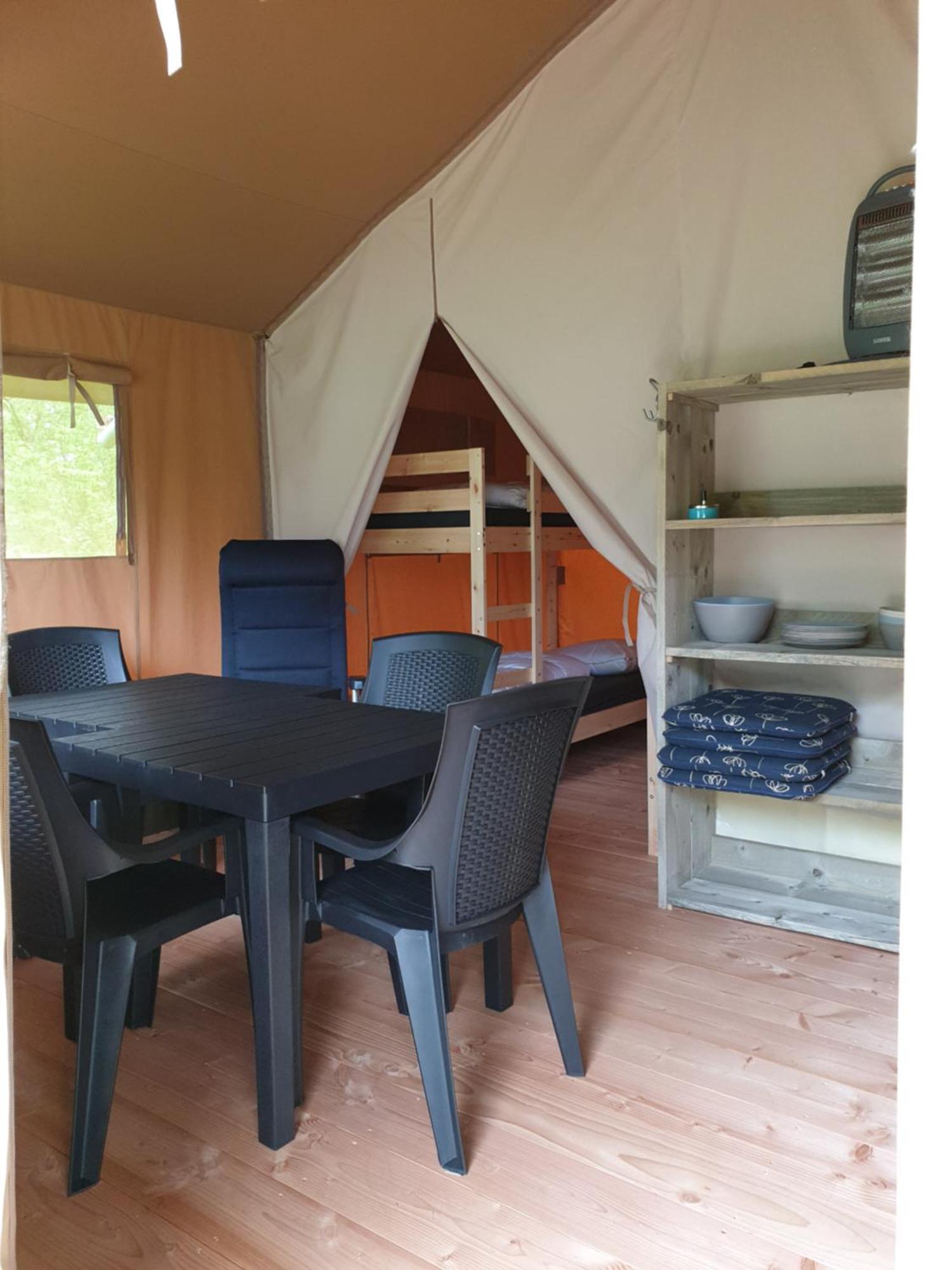 Camping De Breede Warffum Habitación foto